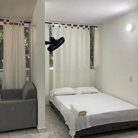 Seis Personas En * Cartagena
